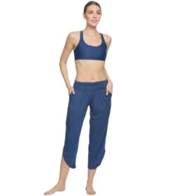 Onzie Chic Yoga Sports Bra Pebble -Swimwear Outlet 5671604650152 pebble 4a