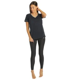 Arena Women's Team Line Short Sleeve V Neck T Shirt 25 Arena Women's Team Line Short Sleeve V Neck T Shirt -Swimwear Outlet 8639630049448 navynologo 4a