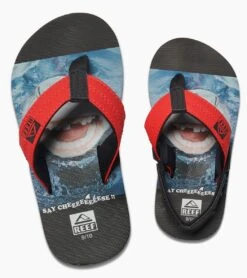 Reef Boy's Grom Photos Sandal (Toddler, Little Kid) 30 Reef Boy's Grom Photos Sandal (Toddler, Little Kid) -Swimwear Outlet 8639735005352 sharksmile 3a