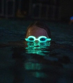 FINIS Kids' FlowGlow Glow-in-the-Dark Goggle 39 FINIS Kids' FlowGlow Glow-in-the-Dark Goggle -Swimwear Outlet 8641241907368 greenglow 3a