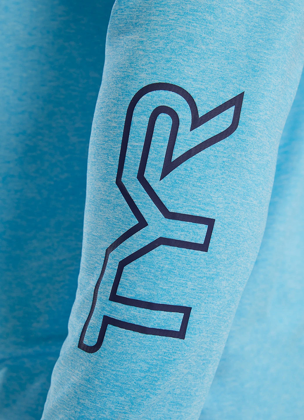 TYR Men's Solid SunDefense Long Sleeve UPF 50+ Swim Shirt 17 TYR Men's Solid SunDefense Long Sleeve UPF 50+ Swim Shirt - Image 15