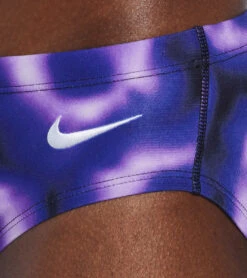 Nike Men's Hydrastrong Digi Haze Brief Swimsuit 39 Nike Men's Hydrastrong Digi Haze Brief Swimsuit -Swimwear Outlet 8645748490408 courtpurple 4a