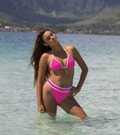 Body Glove Women's Undersea Dita Triangle Bikini Top 33 Body Glove Women's Undersea Dita Triangle Bikini Top -Swimwear Outlet 8647300120744 flamingopink 12a