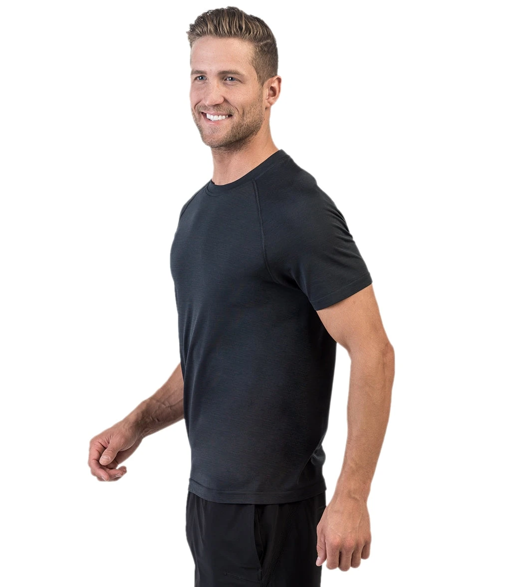 Rhone Men's Reign Tech Short Sleeve Shirt 8 Rhone Men's Reign Tech Short Sleeve Shirt - Image 6