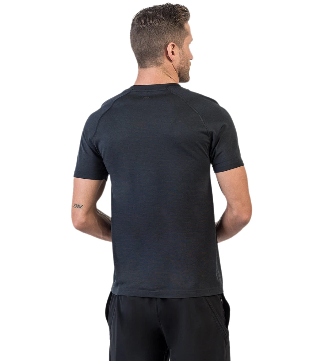 Rhone Men's Reign Tech Short Sleeve Shirt 9 Rhone Men's Reign Tech Short Sleeve Shirt - Image 7