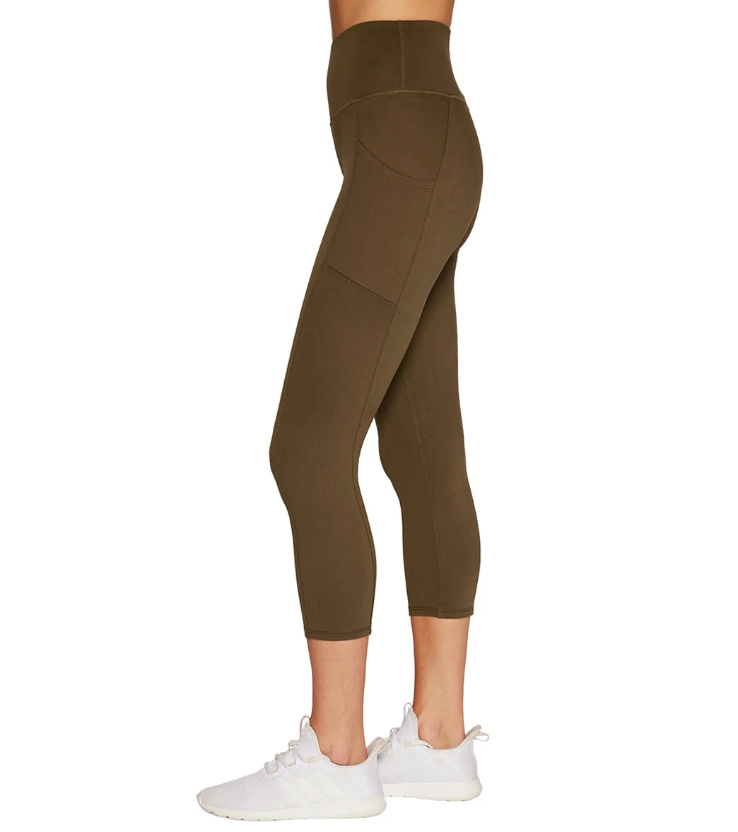 Marika Drew High Waisted Tummy Control Yoga Capris 18 Marika Drew High Waisted Tummy Control Yoga Capris - Image 16