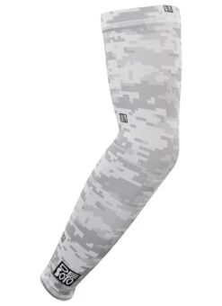 DeSoto Skin Cooler 90 Arm Coolers -Swimwear Outlet 8651511267496 greycamo 2a