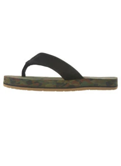 Volcom Boys' Victor Flip Flop (Big Kid) 25 Volcom Boys' Victor Flip Flop (Big Kid) -Swimwear Outlet 8652090638504 darkcamo 2a