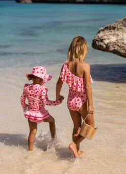 Snapper Rock Kids' Berry Sweet Reversible Bucket Hat 13 Snapper Rock Kids' Berry Sweet Reversible Bucket Hat -Swimwear Outlet 8857717244072 2t