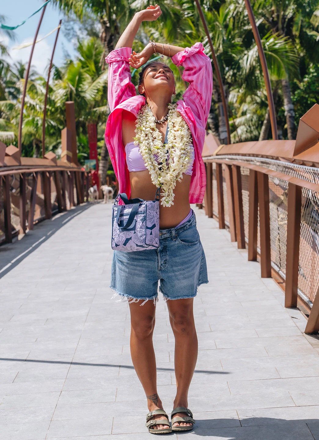 ALOHA Purau Crossbody Bag 7 ALOHA Purau Crossbody Bag - Image 5